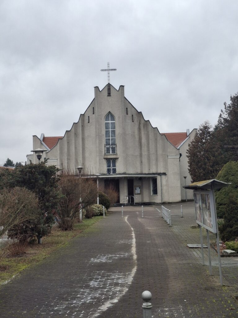 Św. cyryla i metodego ul. wigury 5